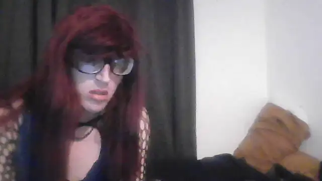 Snapshot of sexyblondetrans chatting on December 22, 6:43 am sexyblondetrans online show from December 22, 6:43 am