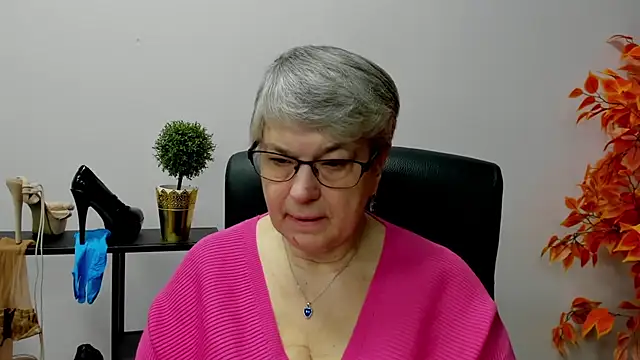 IrisDream online show from January 24, 7:19 am