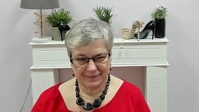 IrisDream online show from February 27, 6:57 am