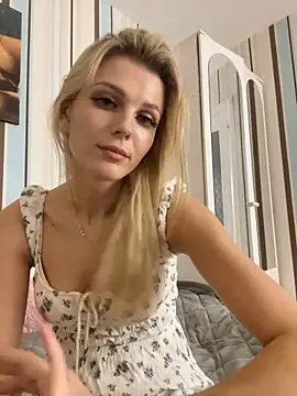 Snapshot of Liya_my chatting on March 7, 5:17 pm Liya my online show from March 7, 5:17 pm