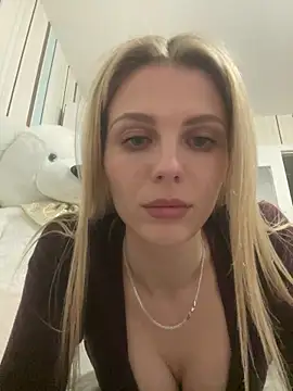 Snapshot of Liya_my chatting on March 15, 4:46 pm Liya my online show from March 15, 4:46 pm