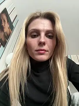 Snapshot of Liya_my chatting on March 25, 2:34 pm Liya my online show from March 25, 2:34 pm