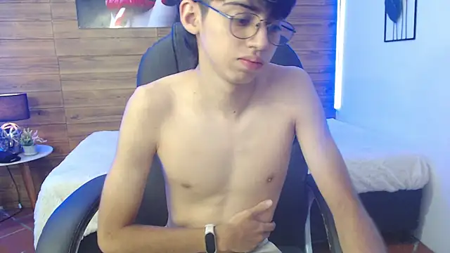 jhoellx online show from December 27, 3:26 pm