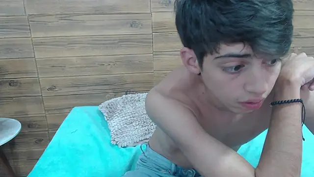 jhoellx online show from February 5, 4:14 pm