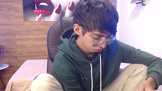 jhoellx online show from February 22, 1:02 pm