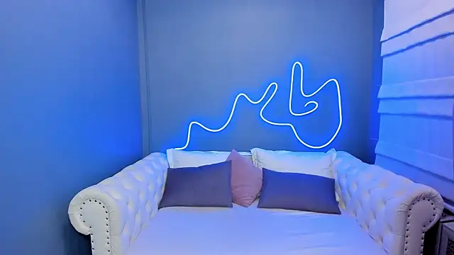 rock n roxy online show from January 28, 1:18 am