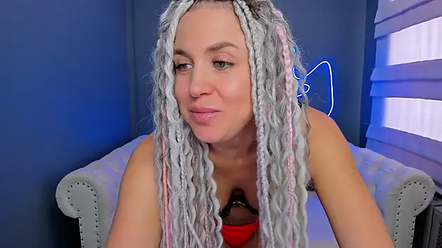 rock n roxy online show from February 17, 8:19 am