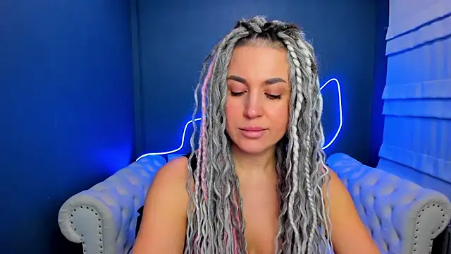 rock n roxy online show from February 12, 1:33 am