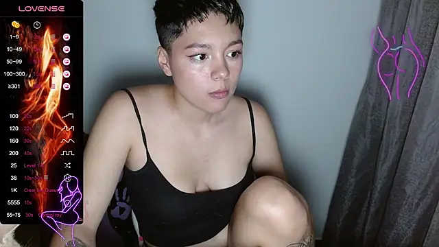 TRIXIE TANG28 online show from February 15, 2:26 am