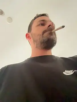 Snapshot of defbond420 chatting on December 14, 10:42 am defbond420 online show from December 14, 10:42 am