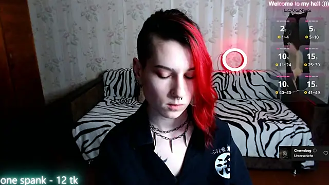 Miya Wey  online show from February 14, 3:05 pm