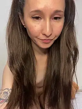 cutte dora online show from February 26, 9:21 am