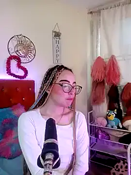 Snapshot of Yennastone chatting on January 4, 9:20 pm Yennastone online show from January 4, 9:20 pm