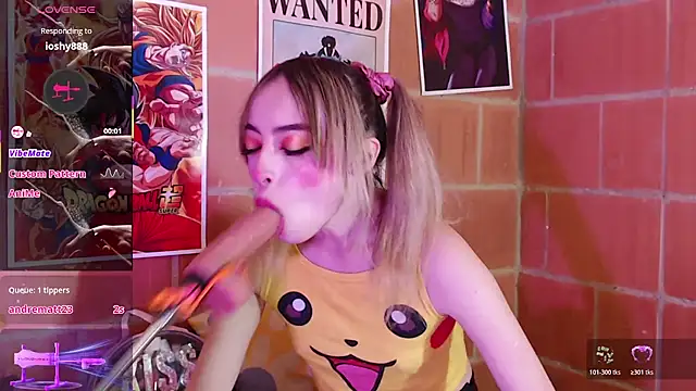 Snapshot of Yennastone chatting on November 1, 5:42 am Yennastone online show from November 1, 5:42 am