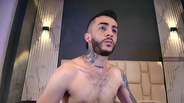 Marcelo ruiz  online show from November 26, 7:04 pm