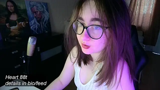 Snapshot of el_sweety chatting on February 4, 1:06 pm el sweety online show from February 4, 1:06 pm