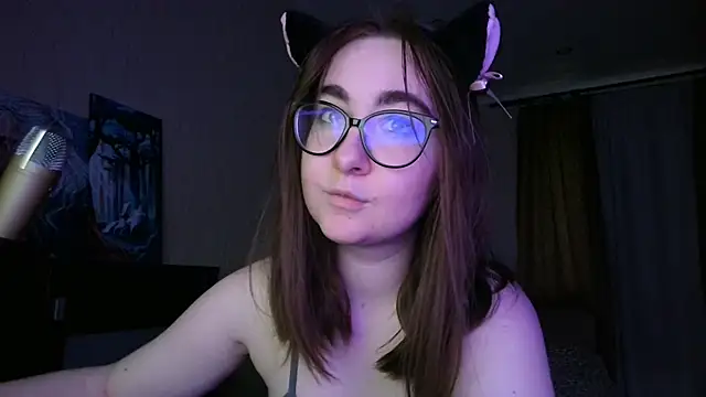 Snapshot of el_sweety chatting on March 4, 3:59 pm el sweety online show from March 4, 3:59 pm