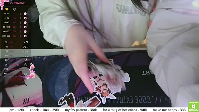 Snapshot of el_sweety chatting on November 17, 10:10 am el sweety online show from November 17, 10:10 am