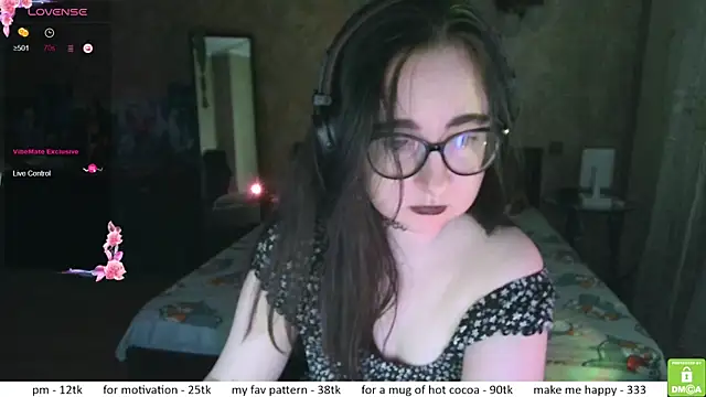 Snapshot of el_sweety chatting on November 18, 9:03 am el sweety online show from November 18, 9:03 am