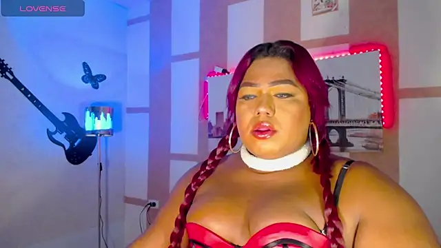 Snapshot of OpraxBellinda chatting on November 15, 3:48 am OpraxBellinda online show from November 15, 3:48 am