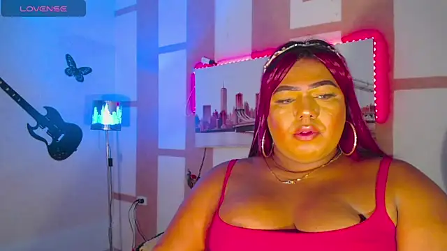 Snapshot of OpraxBellinda chatting on November 16, 2:50 am OpraxBellinda online show from November 16, 2:50 am