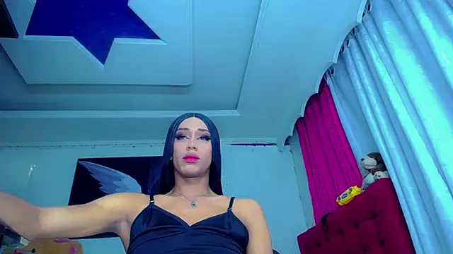 NahomiCamper online show from March 1, 2:04 am