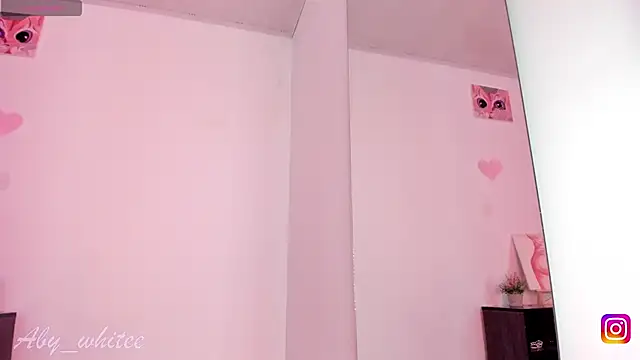 Snapshot of AbyWhitee chatting on September 17, 1:02 pm AbyWhitee online show from September 17, 1:02 pm