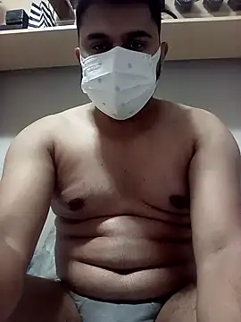 Snapshot of dickontop_24 chatting on January 20, 9:13 am dickontop 24 online show from January 20, 9:13 am