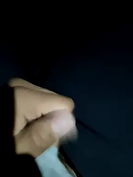 Snapshot of dickontop_24 chatting on November 15, 10:37 pm dickontop 24 online show from November 15, 10:37 pm