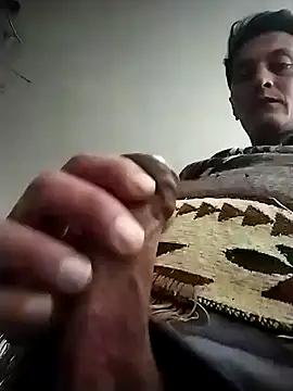 Snapshot of gigolopez1 chatting on October 24, 3:14 am gigolopez1 online show from October 24, 3:14 am