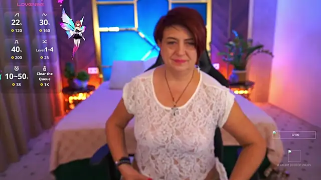 Snapshot of MilaSkyy chatting on September 14, 3:00 pm MilaSkyy online show from September 14, 3:00 pm
