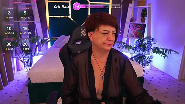Snapshot of MilaSkyy chatting on October 8, 1:25 am MilaSkyy online show from October 8, 1:25 am