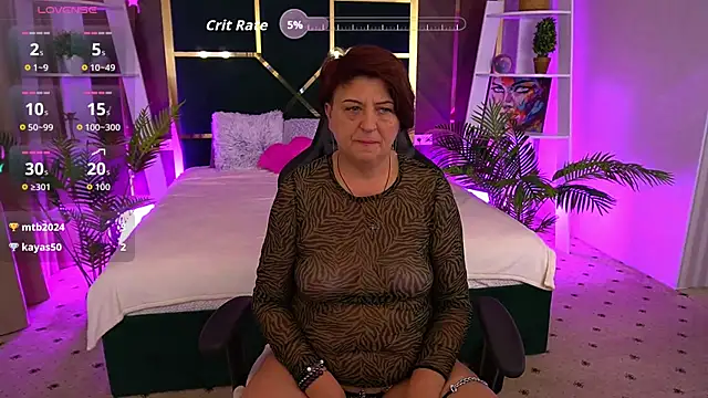 Snapshot of MilaSkyy chatting on October 12, 5:06 am MilaSkyy online show from October 12, 5:06 am