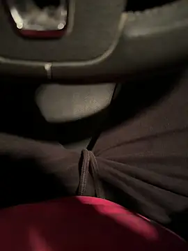 Snapshot of rundum40 chatting on January 3, 6:03 pm rundum40 online show from January 3, 6:03 pm