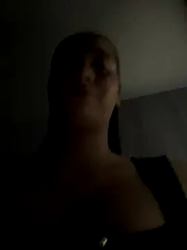 karla nill online show from December 2, 10:01 pm