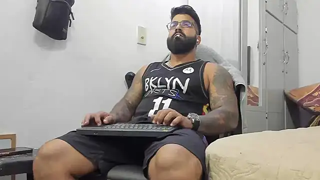 Lyon vach online show from January 12, 9:08 pm