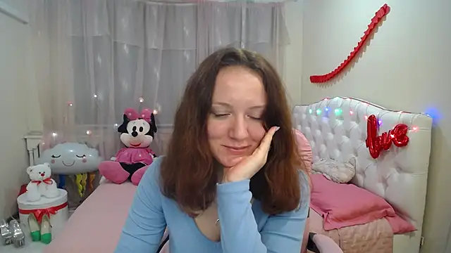 BarbaraStily online show from March 13, 5:50 pm