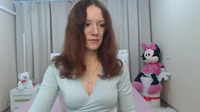 BarbaraStily online show from February 26, 7:40 am