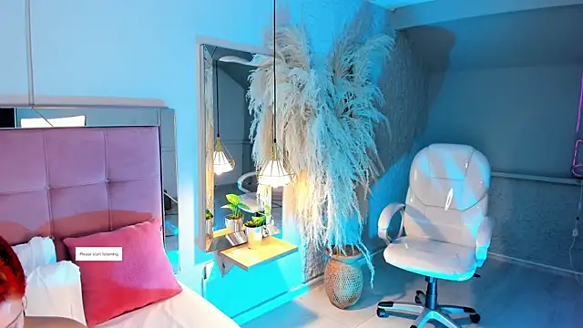 ArticaBelle online show from February 24, 4:21 am