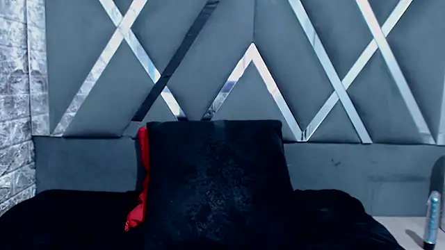 Snapshot of Catherine_tabarezx chatting on January 20, 2:36 pm Catherine tabarezx online show from January 20, 2:36 pm