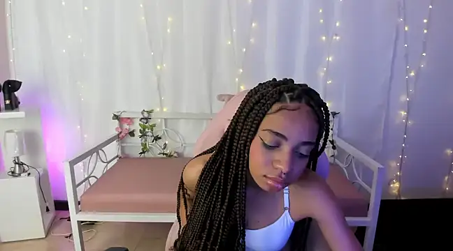 Snapshot of Abigail_Wilson_ chatting on February 15, 12:15 am Abigail Wilson online show from February 15, 12:15 am