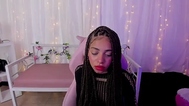 Snapshot of Abigail_Wilson_ chatting on February 19, 11:36 pm Abigail Wilson online show from February 19, 11:36 pm