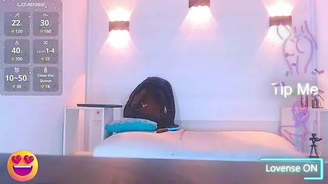 Molly Spears online show from February 14, 11:20 pm