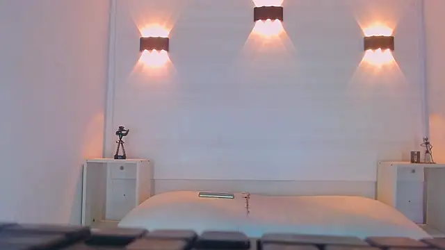 Molly Spears online show from March 6, 11:36 am