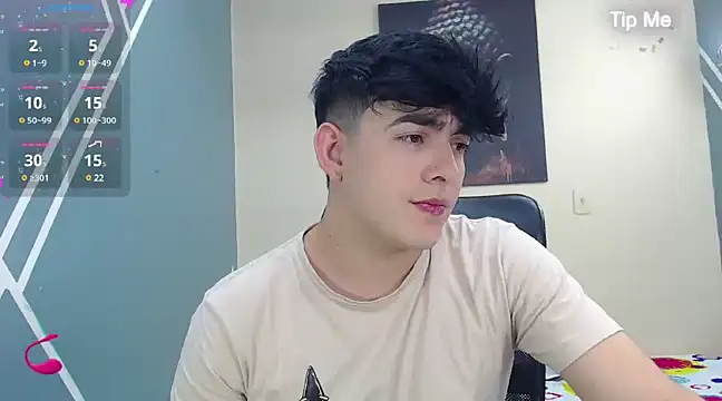 Snapshot of nolan_twink1 chatting on December 3, 5:55 pm nolan twink1 online show from December 3, 5:55 pm