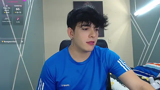 Snapshot of nolan_twink1 chatting on January 17, 5:41 pm nolan twink1 online show from January 17, 5:41 pm