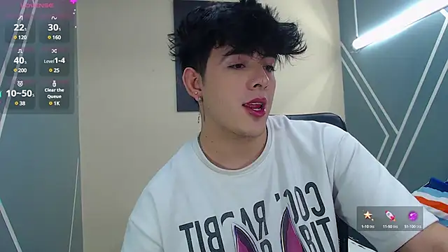 Snapshot of nolan_twink1 chatting on January 18, 5:37 pm nolan twink1 online show from January 18, 5:37 pm