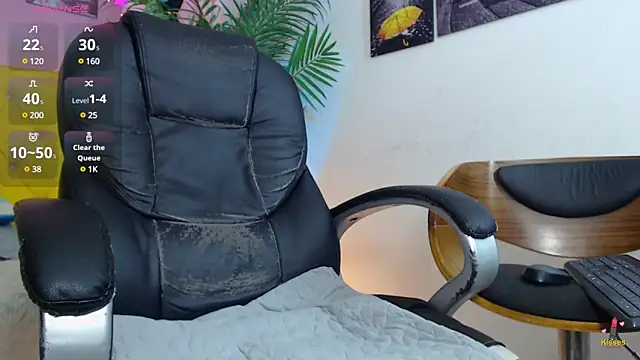 Snapshot of nolan_twink1 chatting on January 25, 8:53 pm nolan twink1 online show from January 25, 8:53 pm