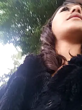 Snapshot of Nicky-7 chatting on December 19, 10:21 pm Nicky-7 online show from December 19, 10:21 pm