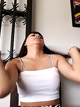 Snapshot of Nicky-7 chatting on December 27, 5:48 pm Nicky-7 online show from December 27, 5:48 pm